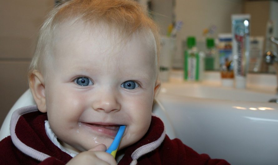 Hábitos para cuidar la salud dental de los niños